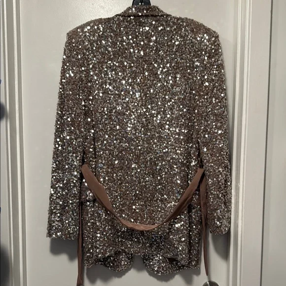 JLUXLABEL Glittering Sequin Jacket - Picture 2 of 7